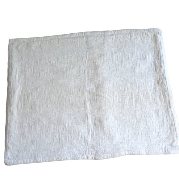 Eileen Fisher Matelassé Pillow Sham White Organic Cotton 1 One Standard Size - Picture 2 of 16